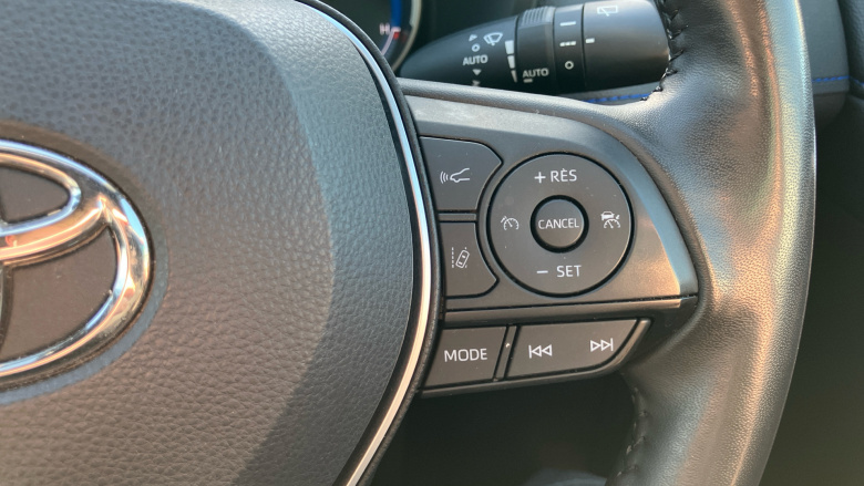 Toyota RAV4 2.5 VVT-i Hybrid Dynamic 5dr CVT 2WD Hybrid Estate